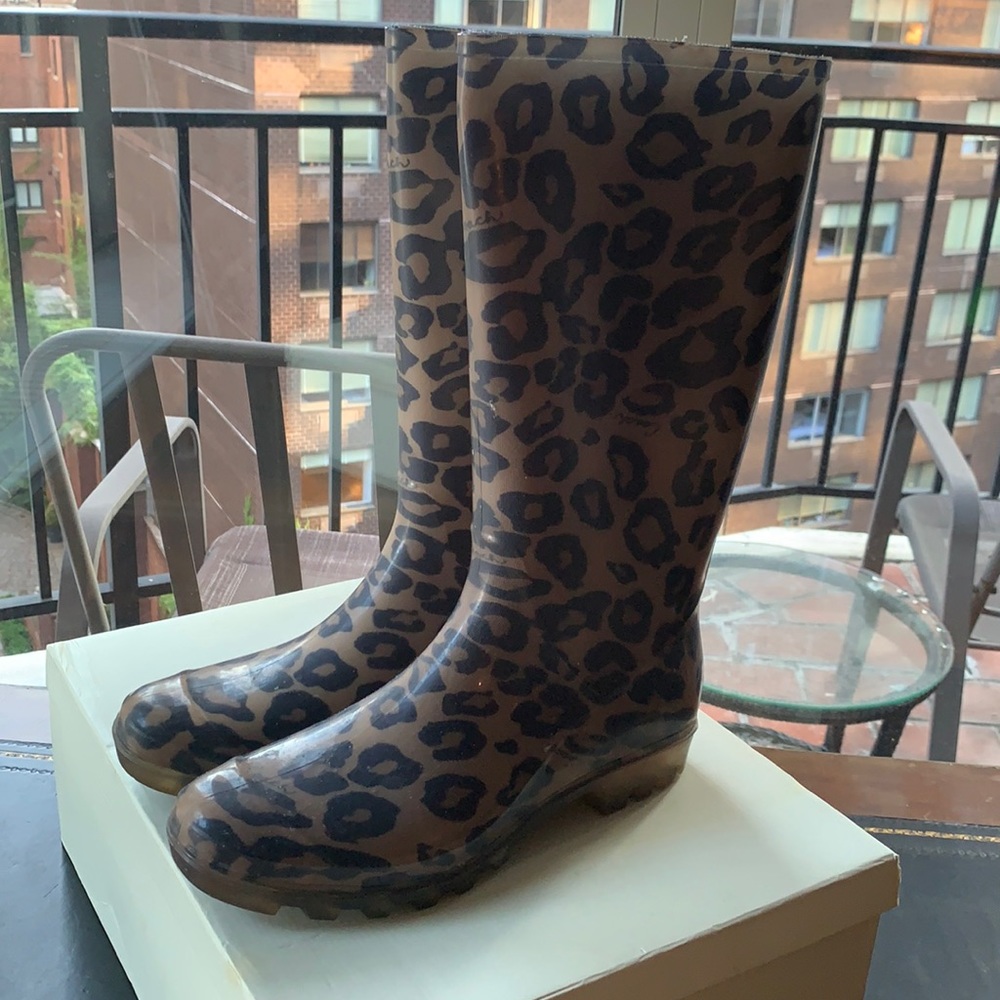 Coach rain boots size 10 leopard print